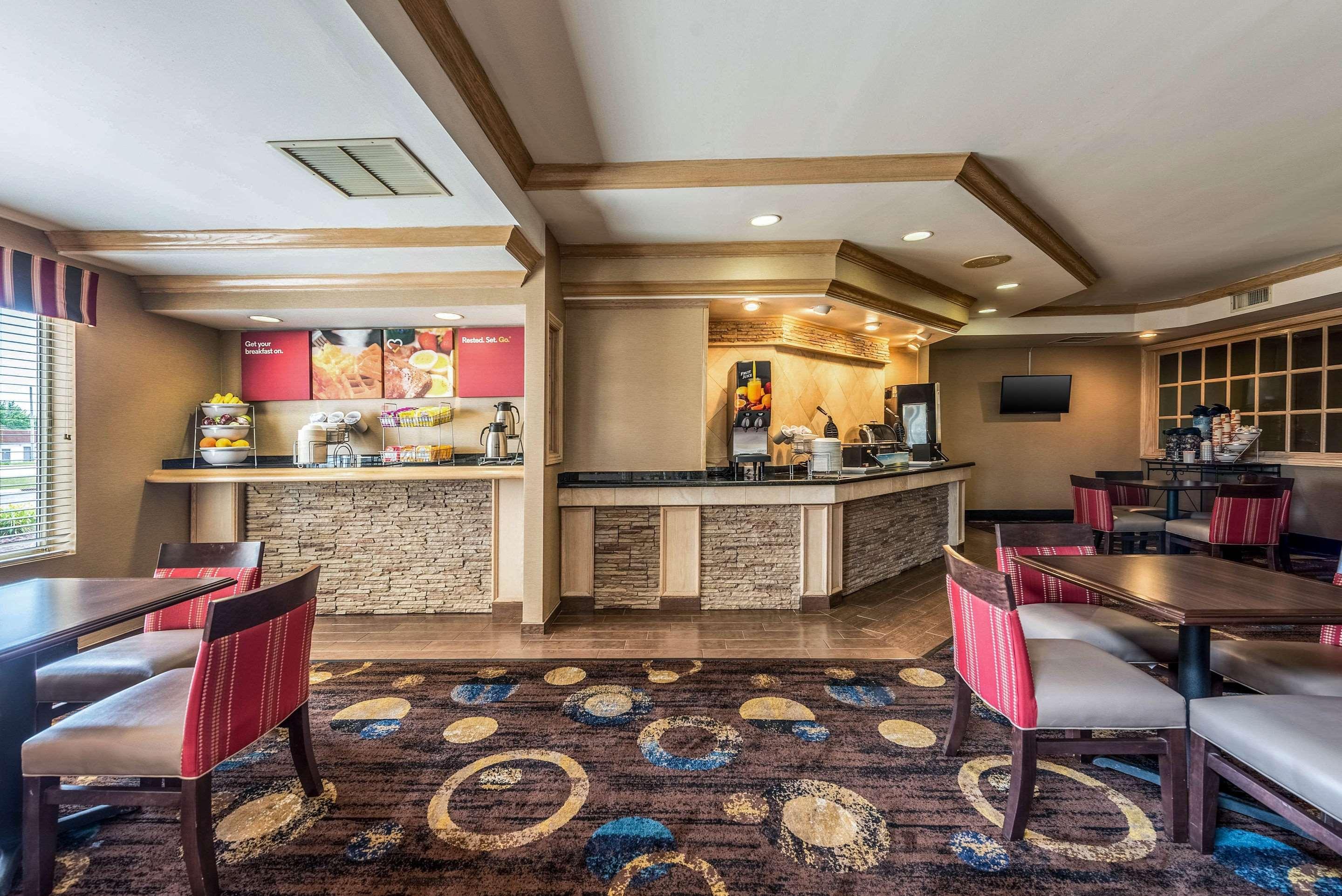 Comfort Suites Marion Exterior foto